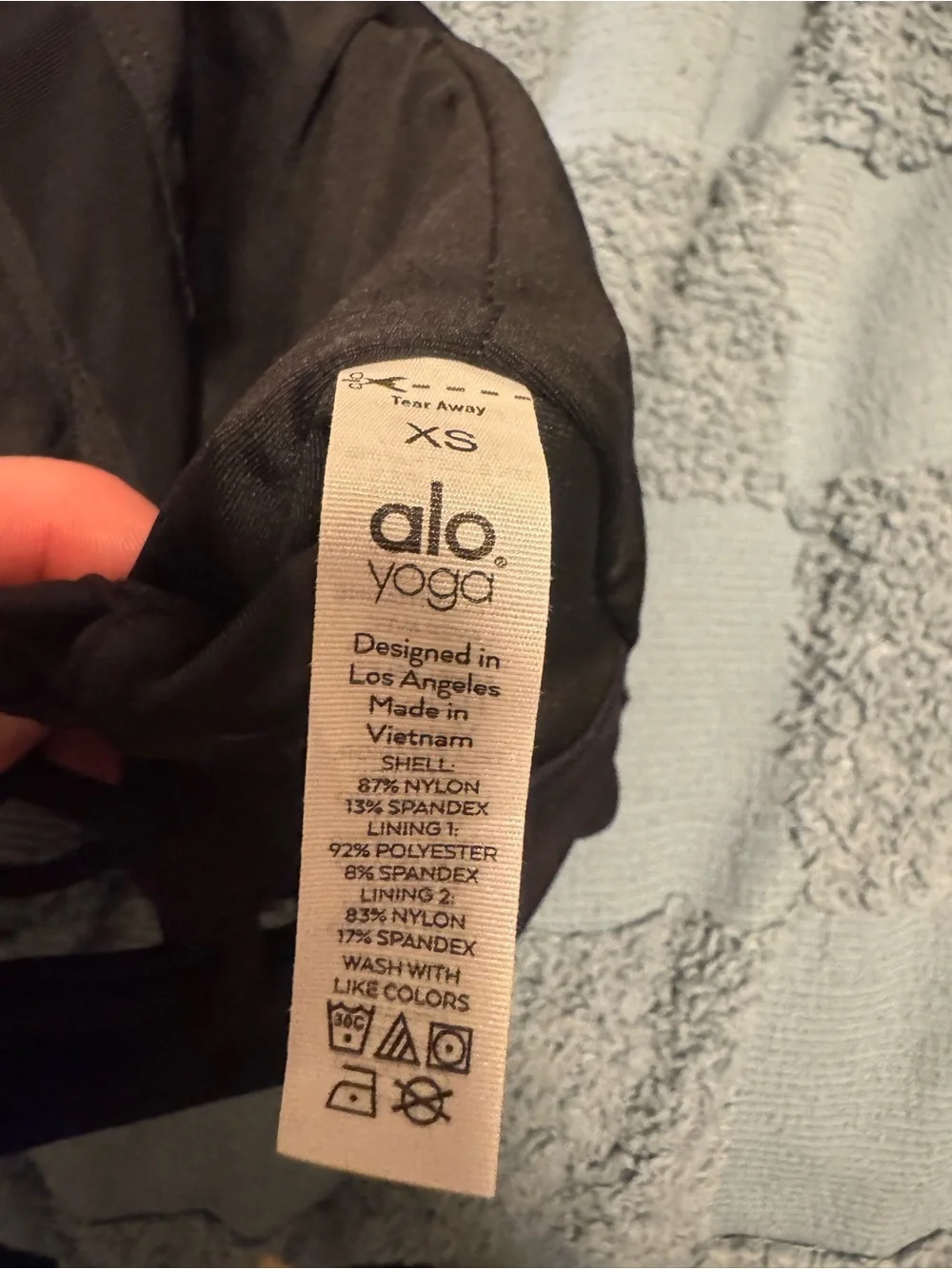 Alo Yoga Movement Sports Bra in black